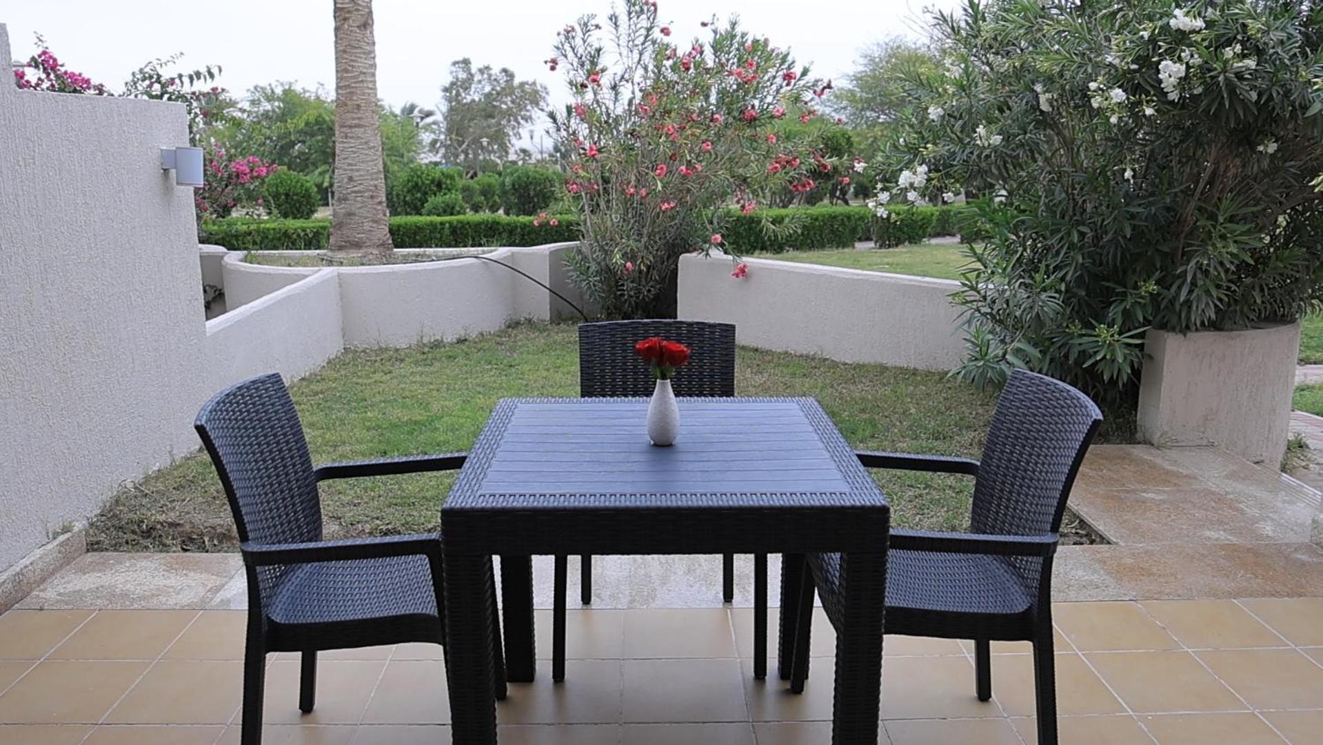Copthorne Al Jahra Hotel & Resort Kuwait City Eksteriør billede