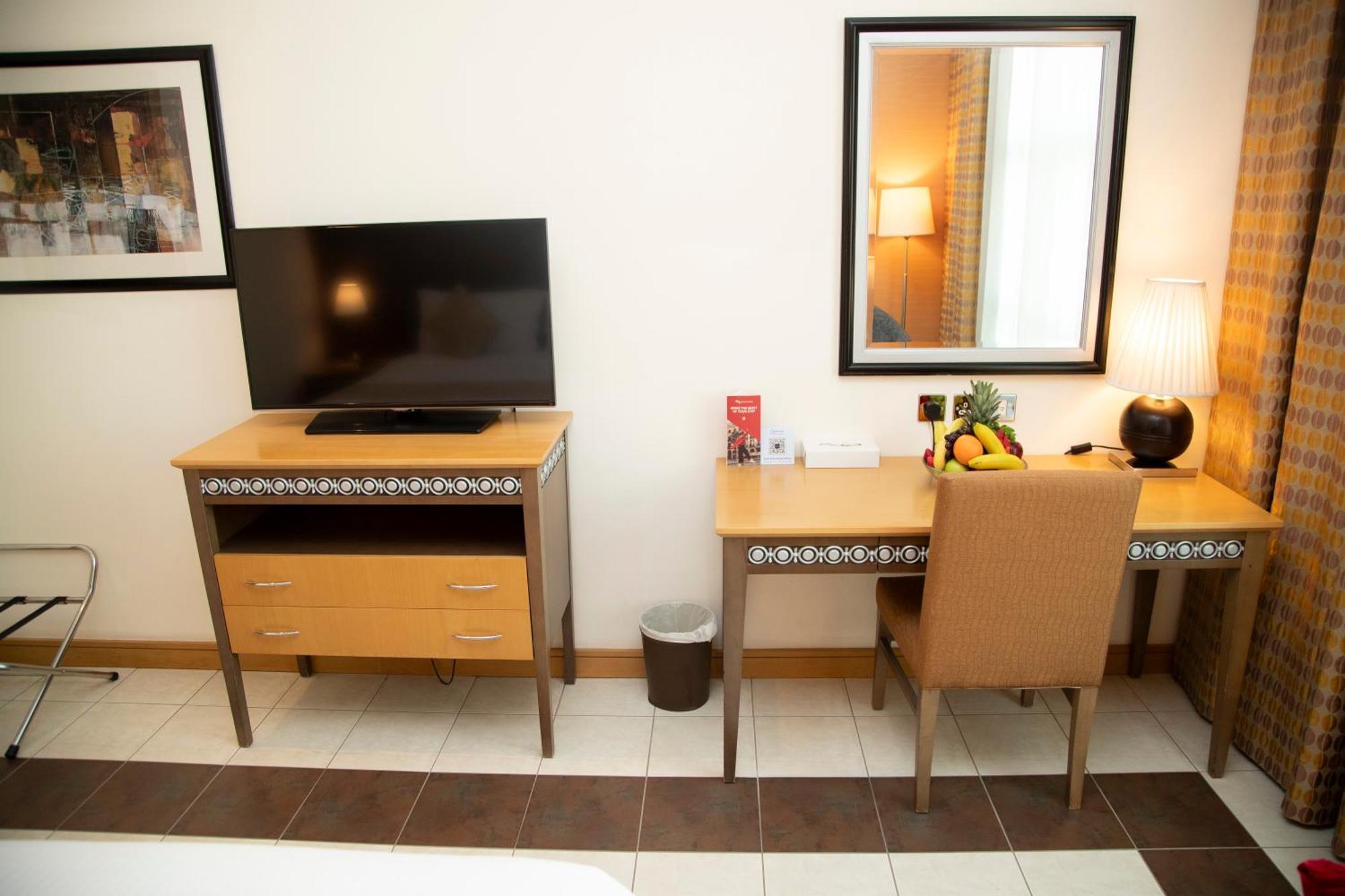 Copthorne Al Jahra Hotel & Resort Kuwait City Eksteriør billede
