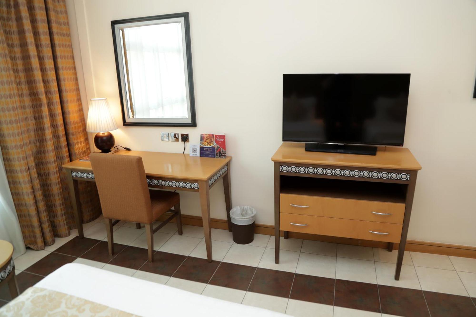 Copthorne Al Jahra Hotel & Resort Kuwait City Eksteriør billede