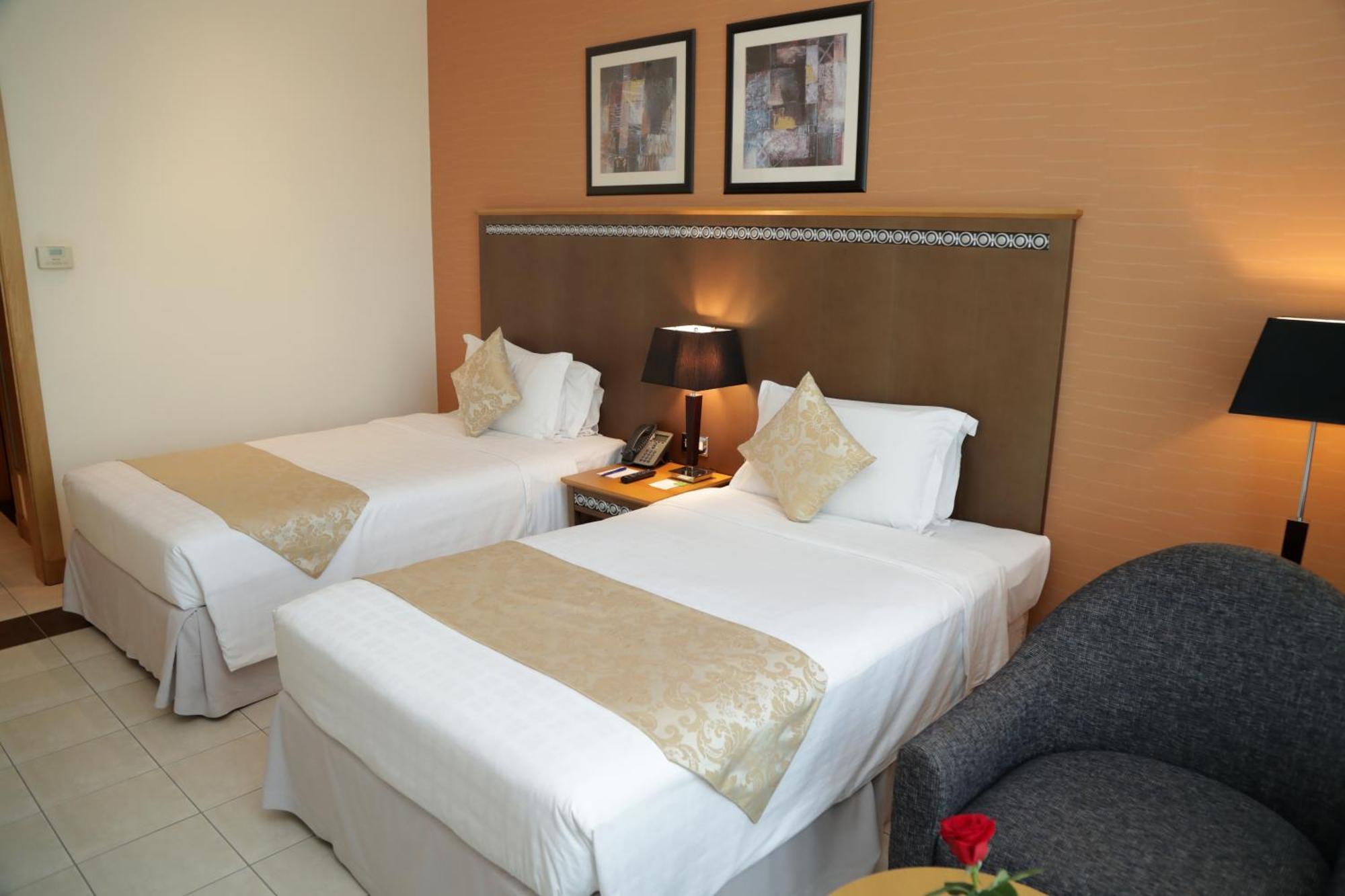 Copthorne Al Jahra Hotel & Resort Kuwait City Eksteriør billede