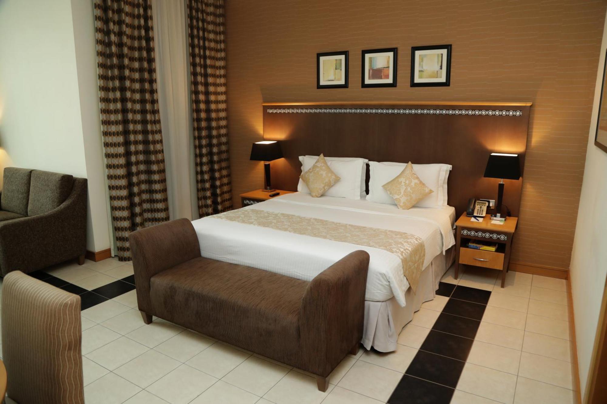 Copthorne Al Jahra Hotel & Resort Kuwait City Eksteriør billede