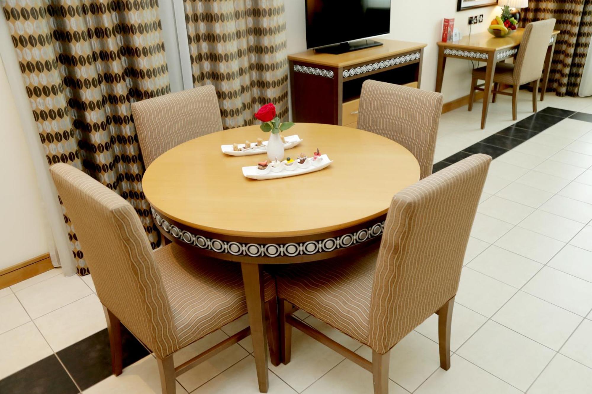 Copthorne Al Jahra Hotel & Resort Kuwait City Eksteriør billede