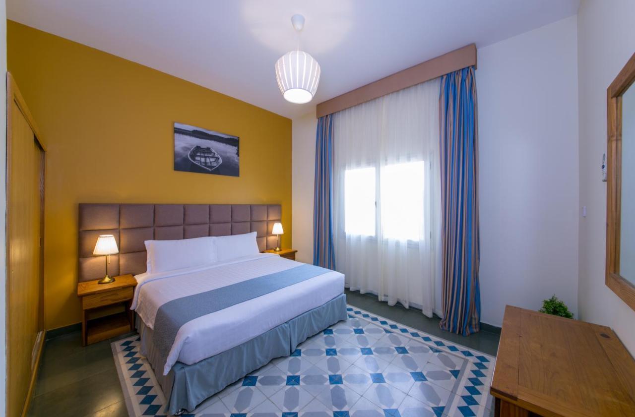 Copthorne Al Jahra Hotel & Resort Kuwait City Eksteriør billede
